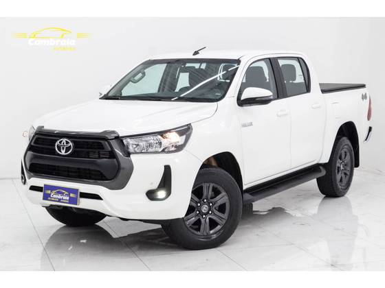TOYOTA HILUX 2.8 D-4D TURBO DIESEL CD SR 4X4 AUTOMÁTICO TOYOTA HILUX 2.8 D-4D TURBO DIESEL CD SR 4X4 AUTOMÁTICO